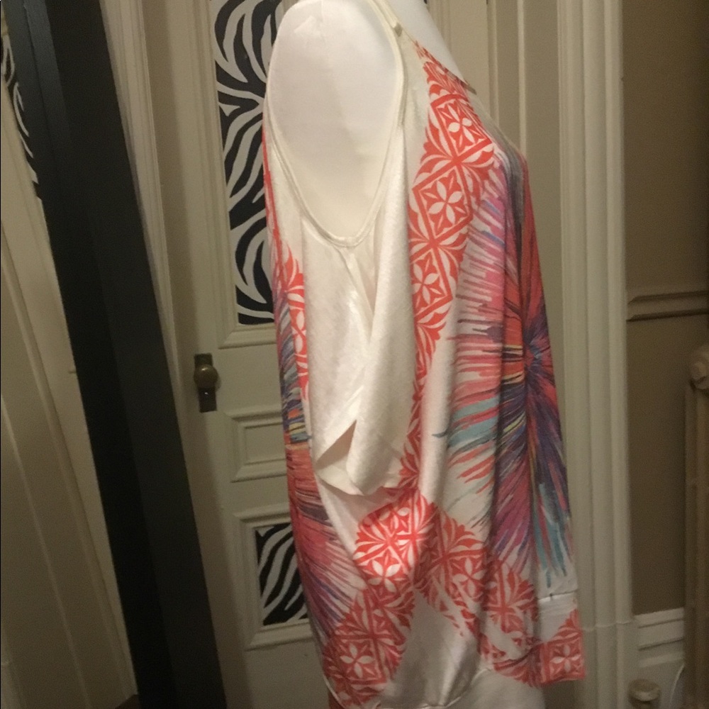 Splashed color quality blouse - Picture 4 of 4